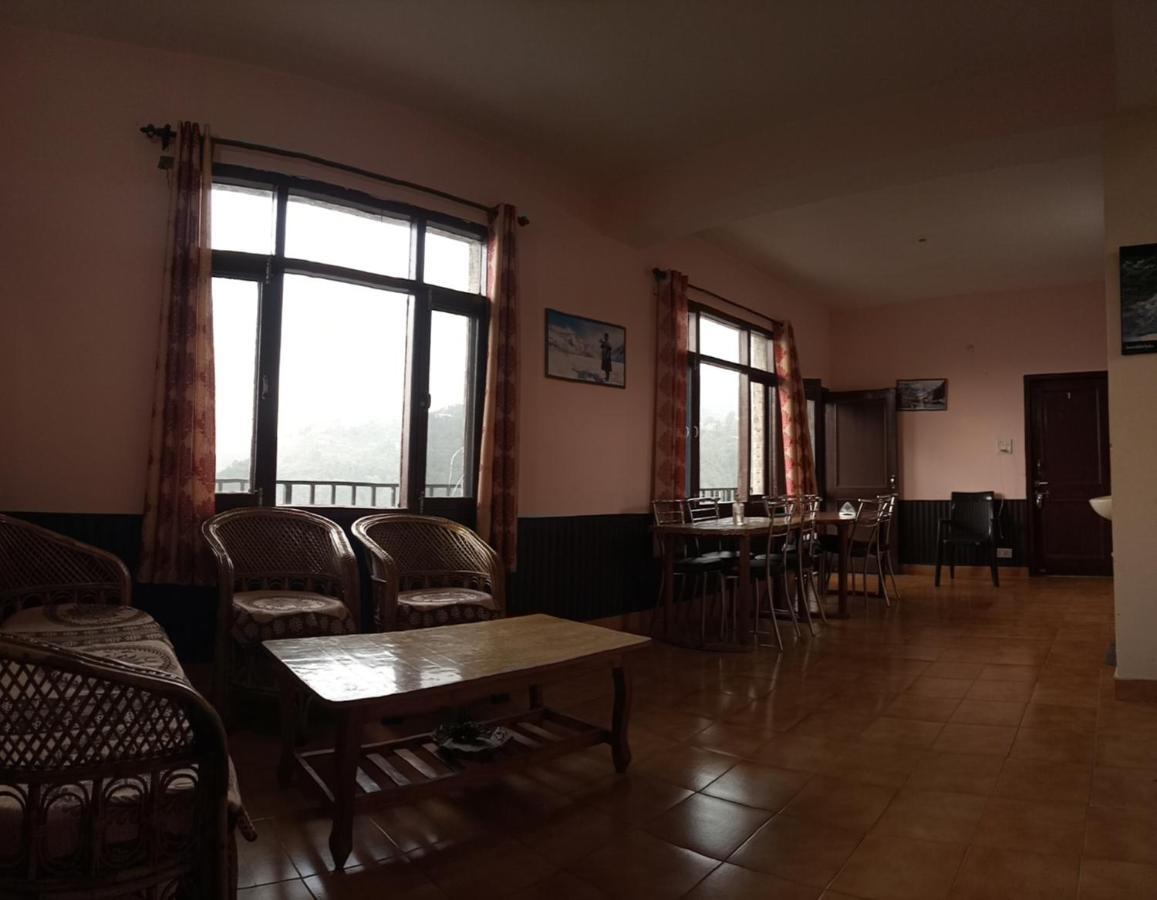 שימלה Thakur Homes- Couple And Family Friendly Homestay מראה חיצוני תמונה