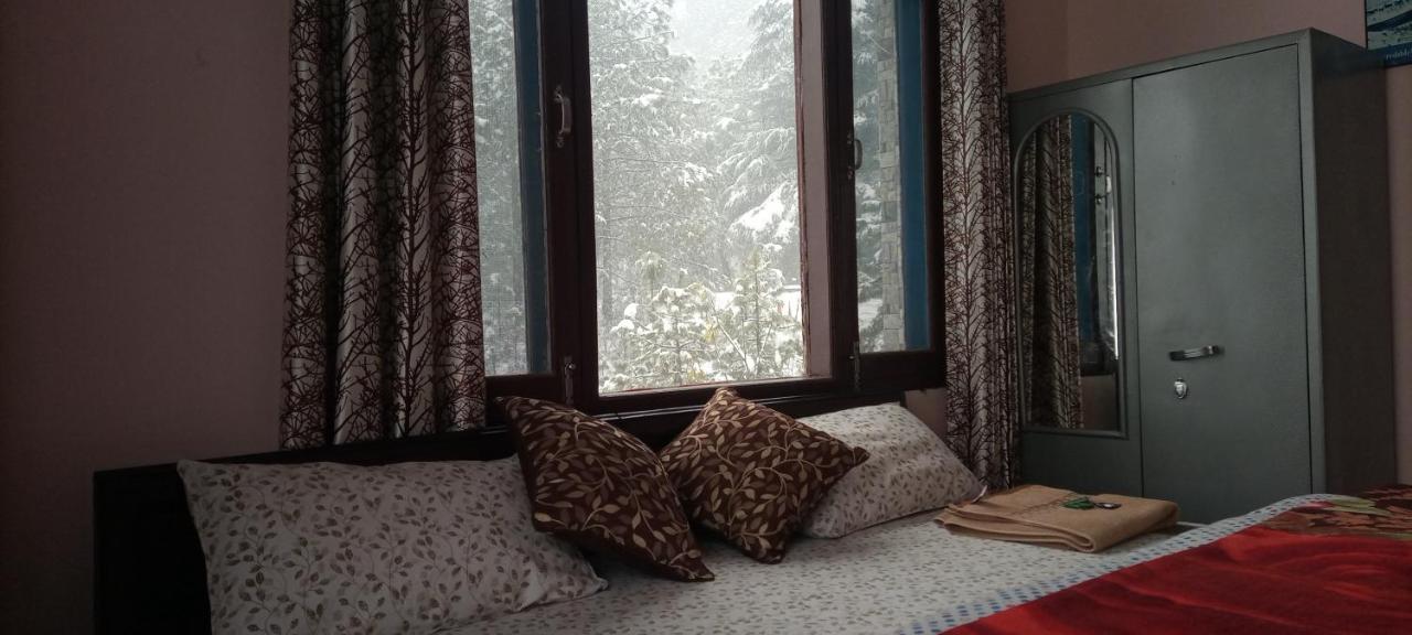 שימלה Thakur Homes- Couple And Family Friendly Homestay מראה חיצוני תמונה