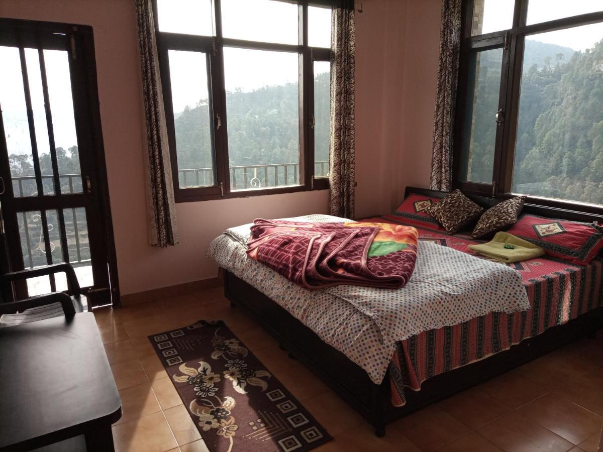 שימלה Thakur Homes- Couple And Family Friendly Homestay מראה חיצוני תמונה