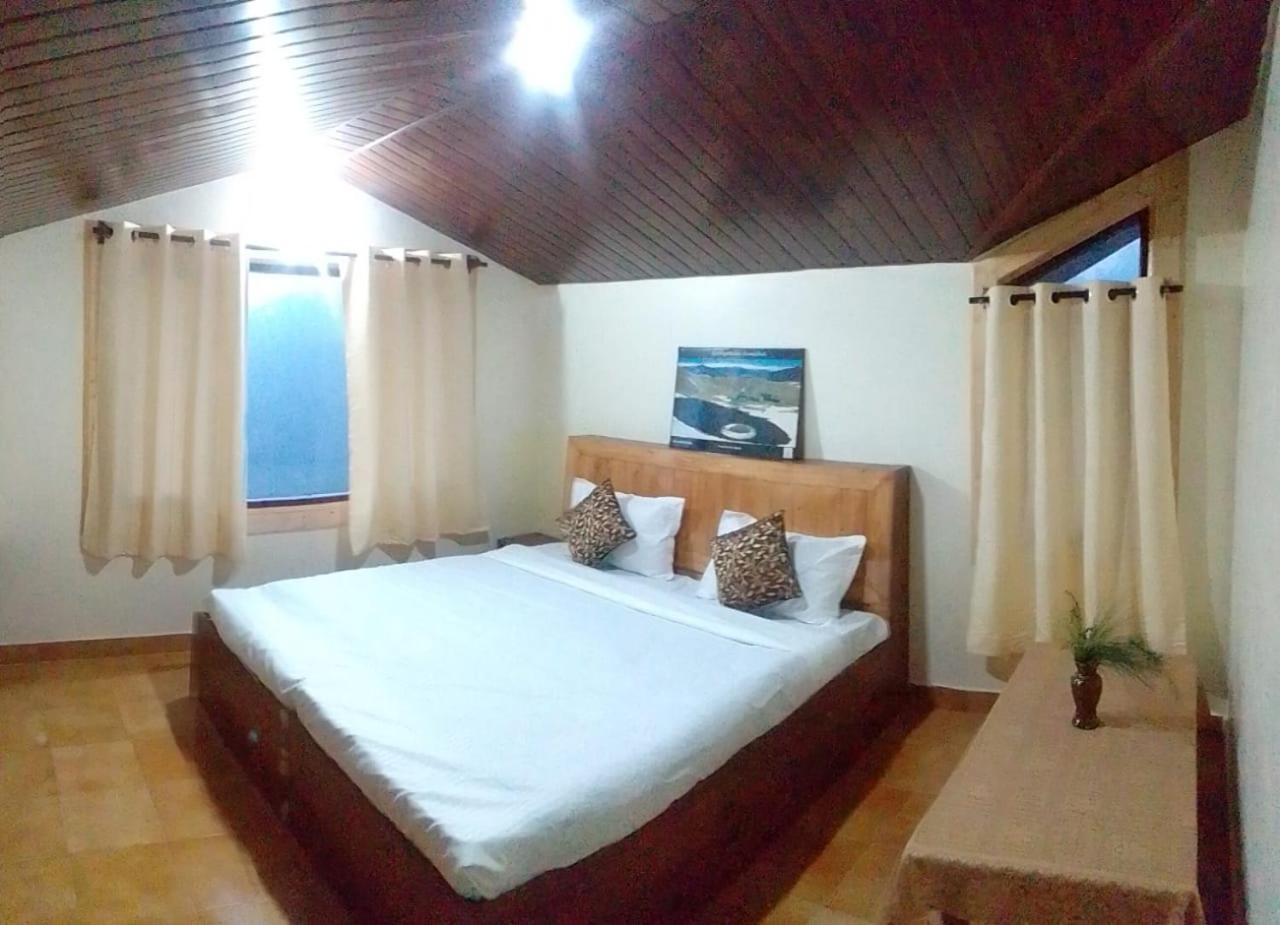 שימלה Thakur Homes- Couple And Family Friendly Homestay מראה חיצוני תמונה