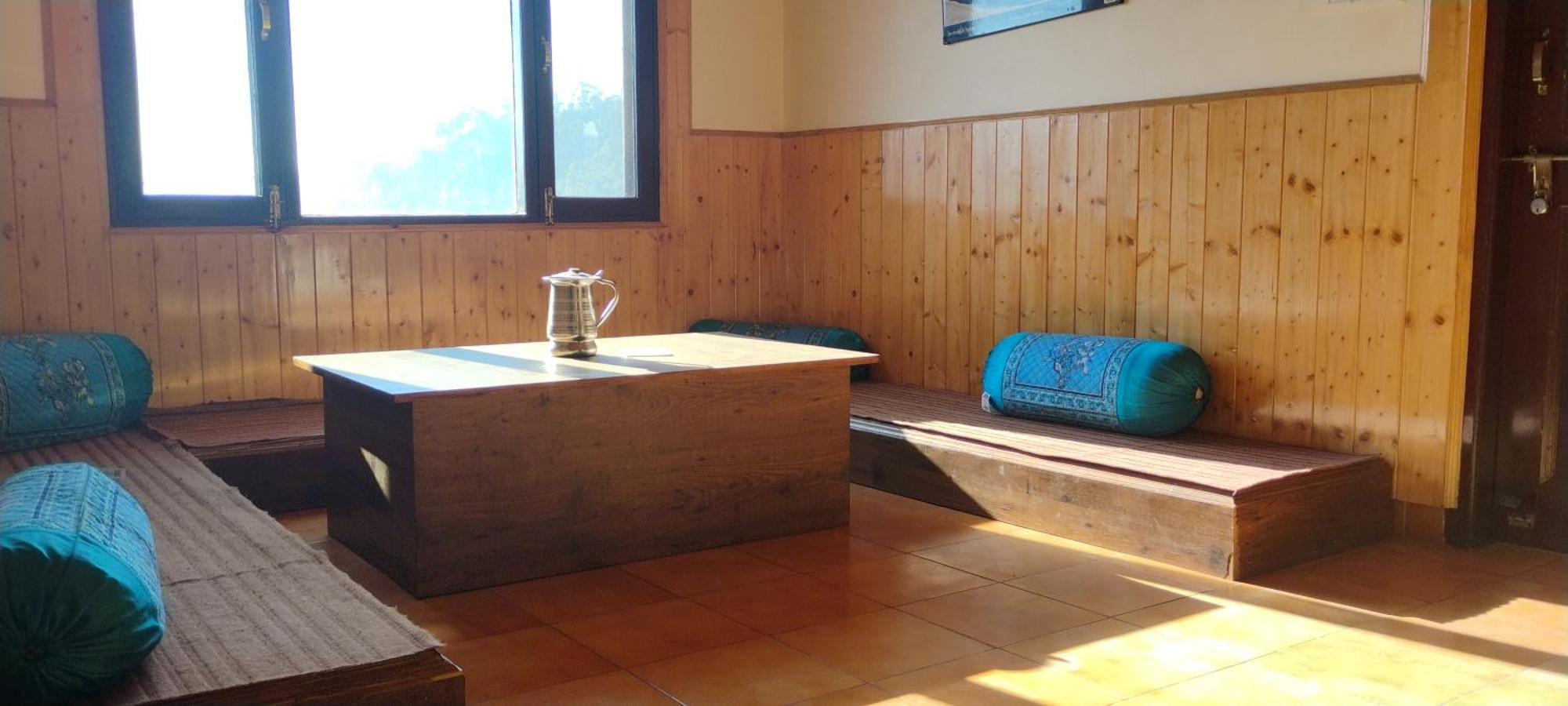 שימלה Thakur Homes- Couple And Family Friendly Homestay מראה חיצוני תמונה